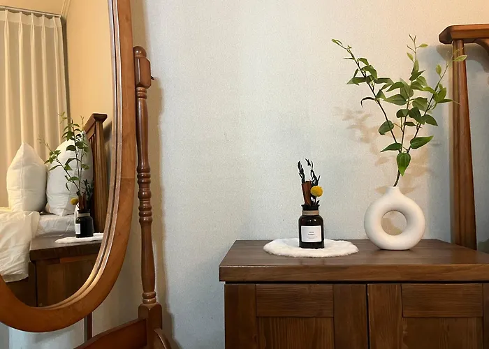 Apartment Seoul, Subway Line 2, Transportation Convenience, Location, Shindaebang Station Stay, Subway Station 10 Minutes Walk, Airport Bus 9 Minutes Walk